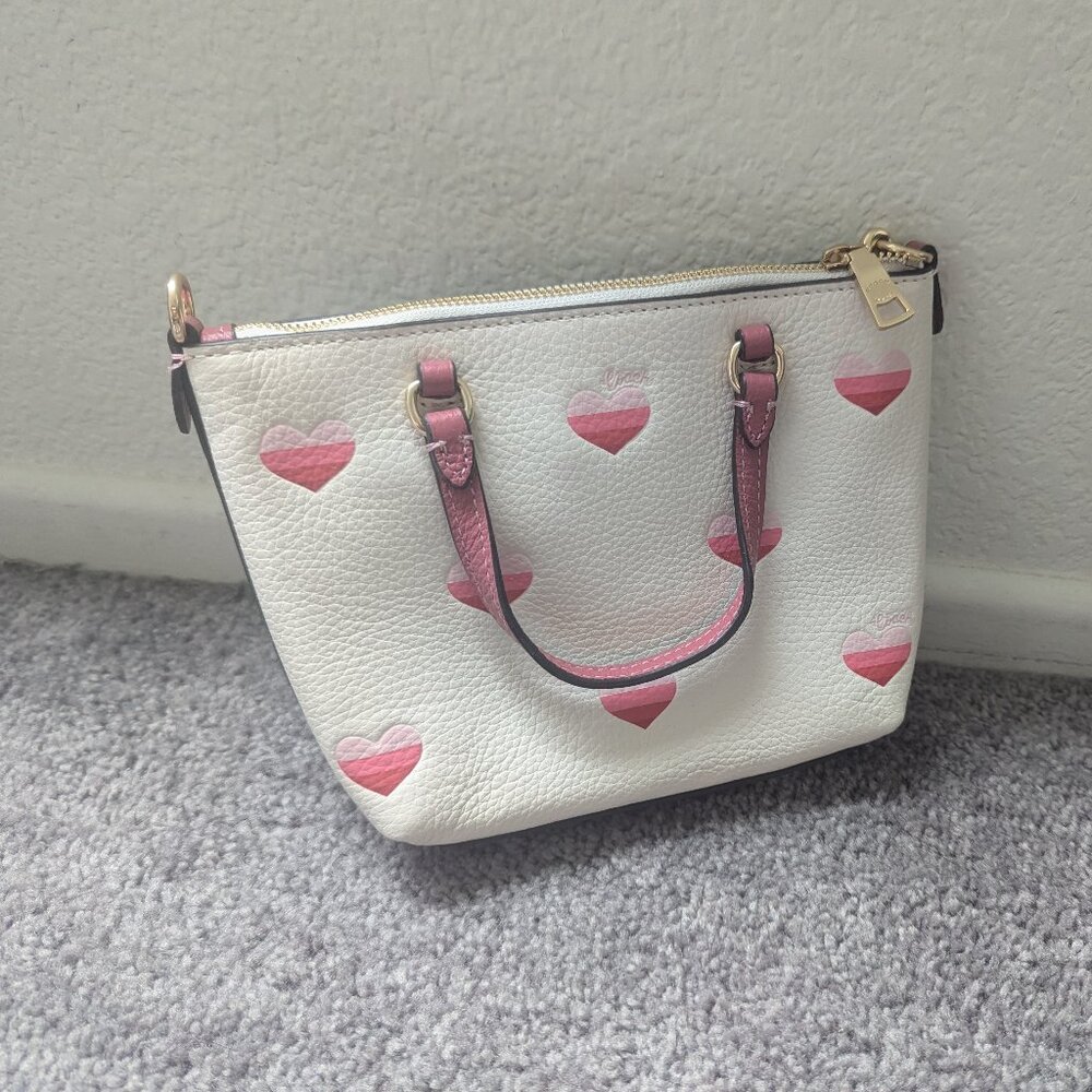 Coach Women's Crossbody NWT Limited Edition